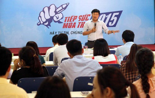 Tư vấn truyền hình trực tuyến mùa thi năm 2015. Tư vấn truyền hình trực tuyến mùa thi năm 2015.